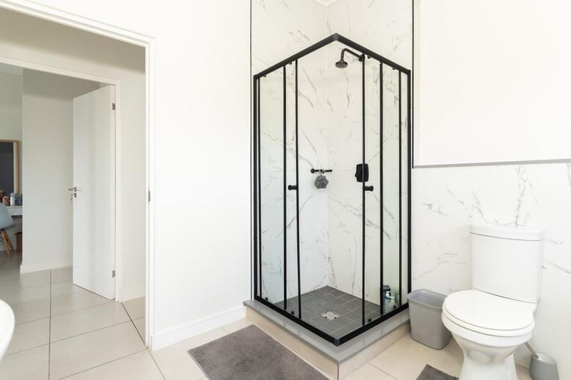 2 Bedroom Property for Sale in The Huntsman Western Cape